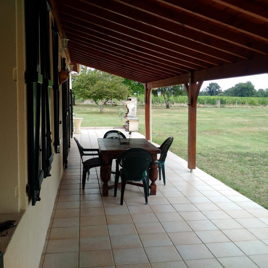 Jau-Dignac-et-Loirac La Mancine Laulan Bed & Breakfast エクステリア 写真